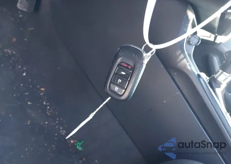 2024 Honda Civic Lx z USA, uszkodzony, nr VIN 19XFL2H58RE010695